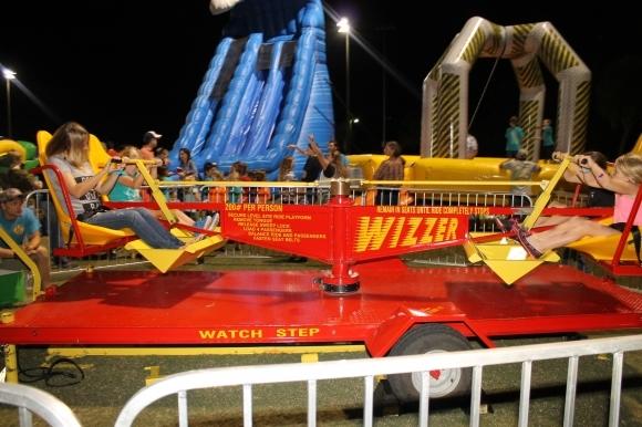 THE WHIZZER (Twin Spin) THE WHIZZER (Twin Spin)